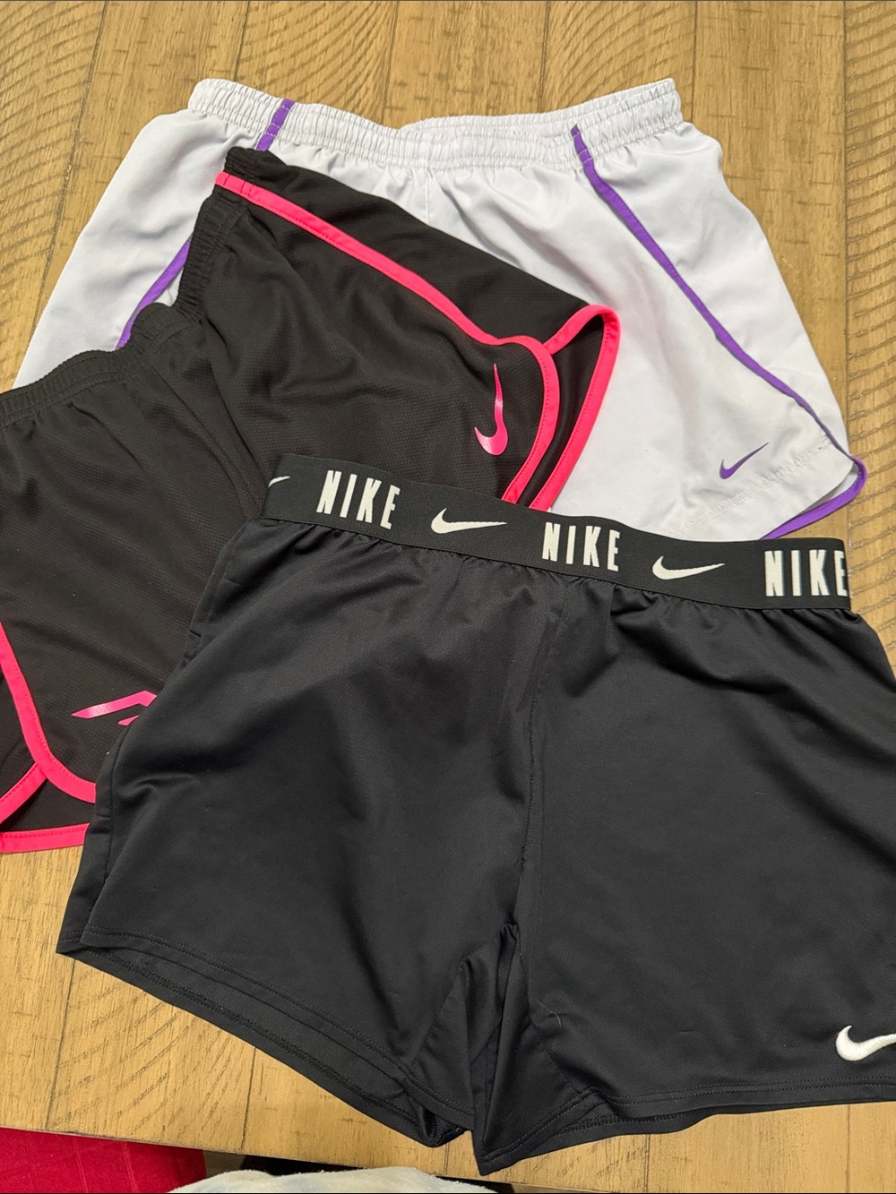 Nike Girls 3-Pack Active Shorts —blk wh, blk pink, purple grey